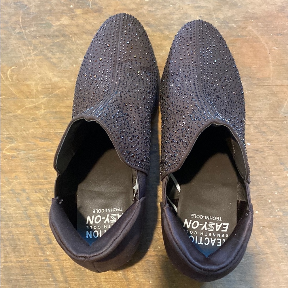 Kenneth Cole Brown Studded Ankle Booties Easy on Technology size 8